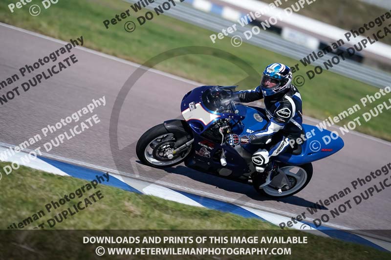 Rockingham no limits trackday;enduro digital images;event digital images;eventdigitalimages;no limits trackdays;peter wileman photography;racing digital images;rockingham raceway northamptonshire;rockingham trackday photographs;trackday digital images;trackday photos